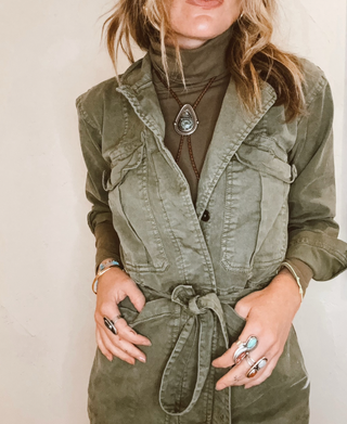 Kyanite Drop bolo tie